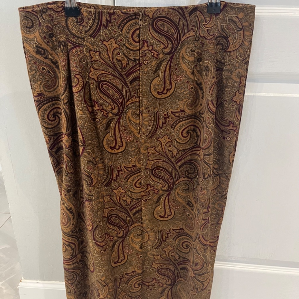 Briggs midi skirt - Picture 2 of 4